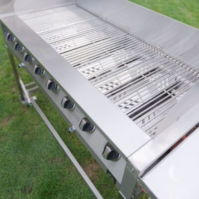 NY MODEL: STOR gasgrill med 8 brændere - GRILLEN ER I RESTORDRE TIL NOVEMBER 2026 !
